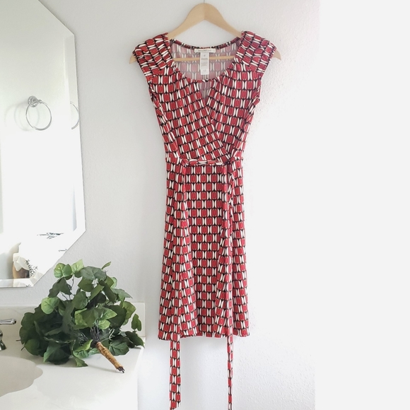 Laundry by Design Dresses & Skirts - Laundry by Design Red Dress Size XS